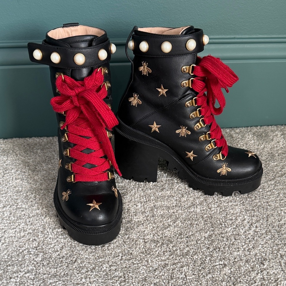 Gucci Combat Boots Removable Pearl Straps 7.5 100% Authentic - Picture 3 of 7